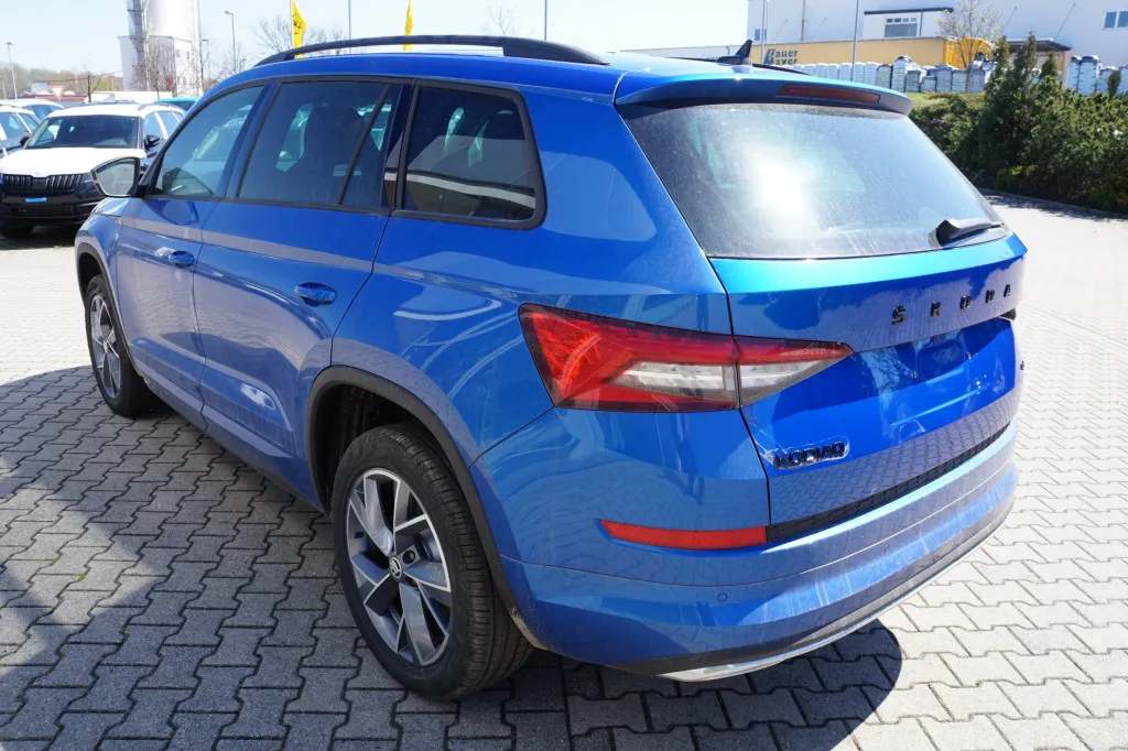 Skoda Kodiaq 2.0 TDI DSG 4X4 SPORTLINE*NAVI*ACC*PANO* Image 4