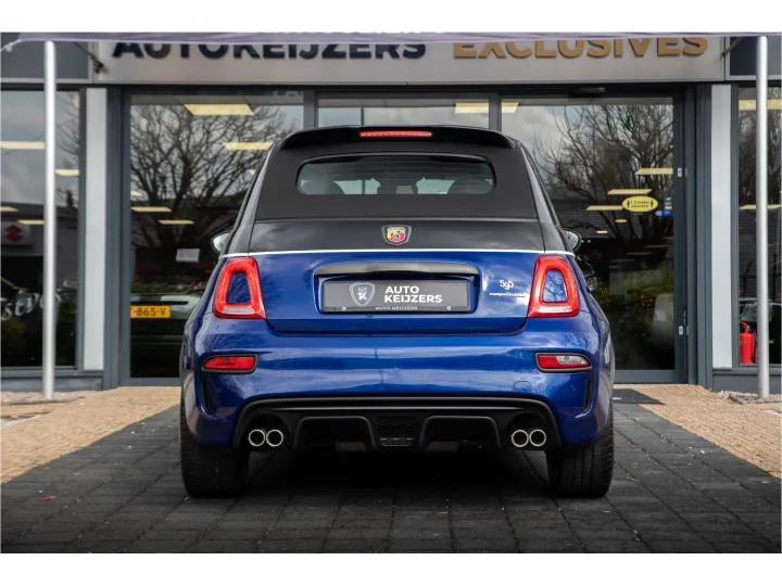 Fiat 500C 1.4 T-Jet Abarth 595 Competizione 70th Anniversary  Image 5