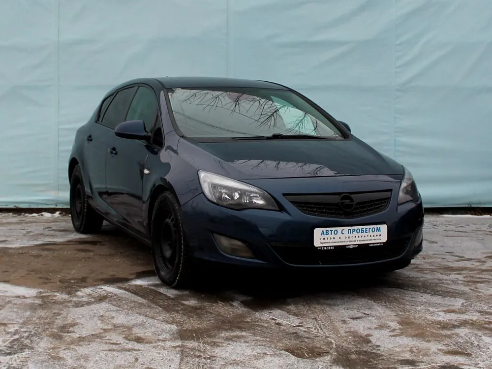 Opel Astra Image 1