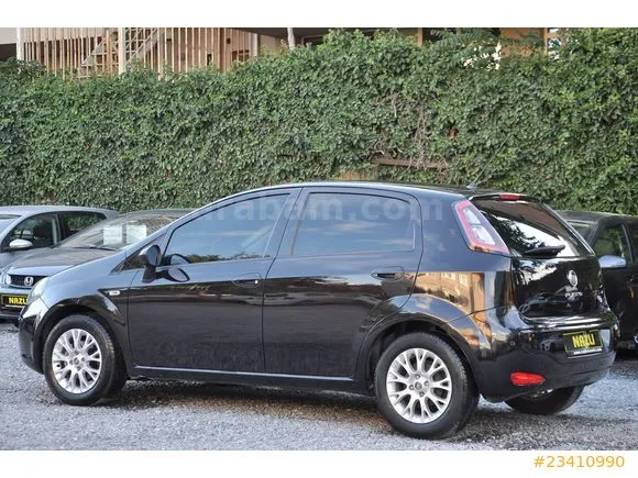 Fiat Punto EVO 1.4 Fire Dynamic Image 2