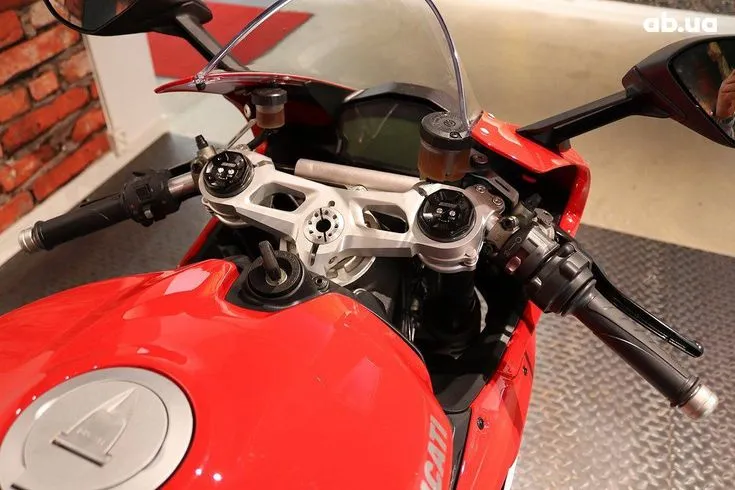 Ducati Panigale Image 4