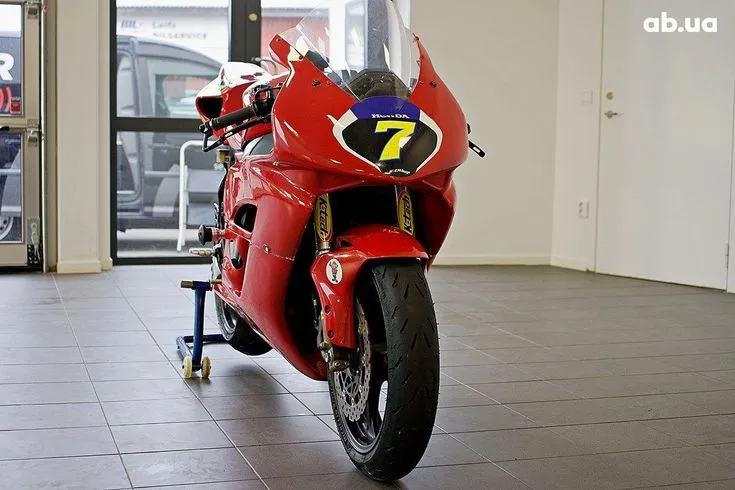 Honda CBR Image 1