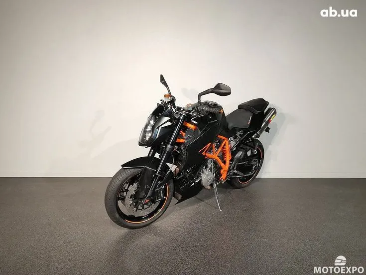 KTM 990 Image 8